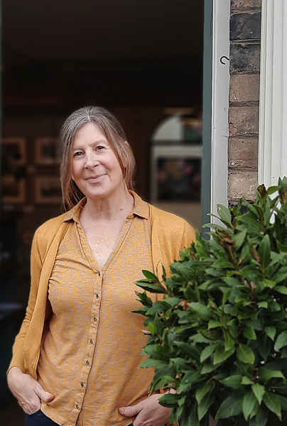 Jackie Bell Artist